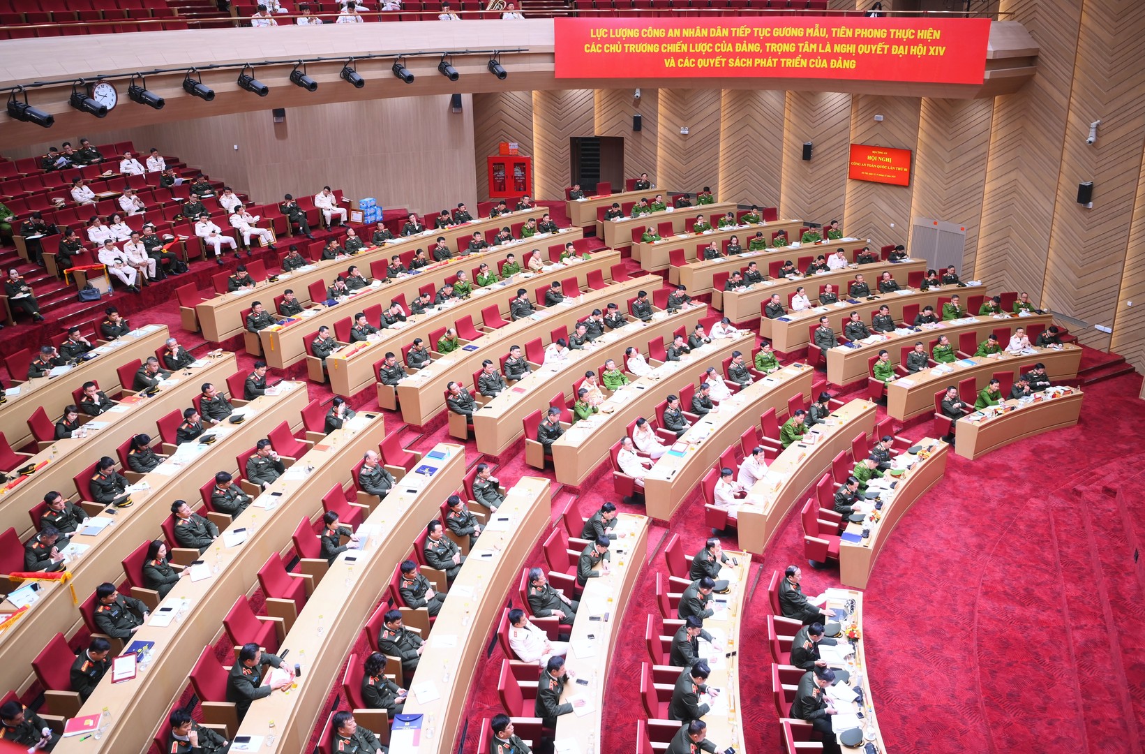 Toàn cảnh Hội nghị.