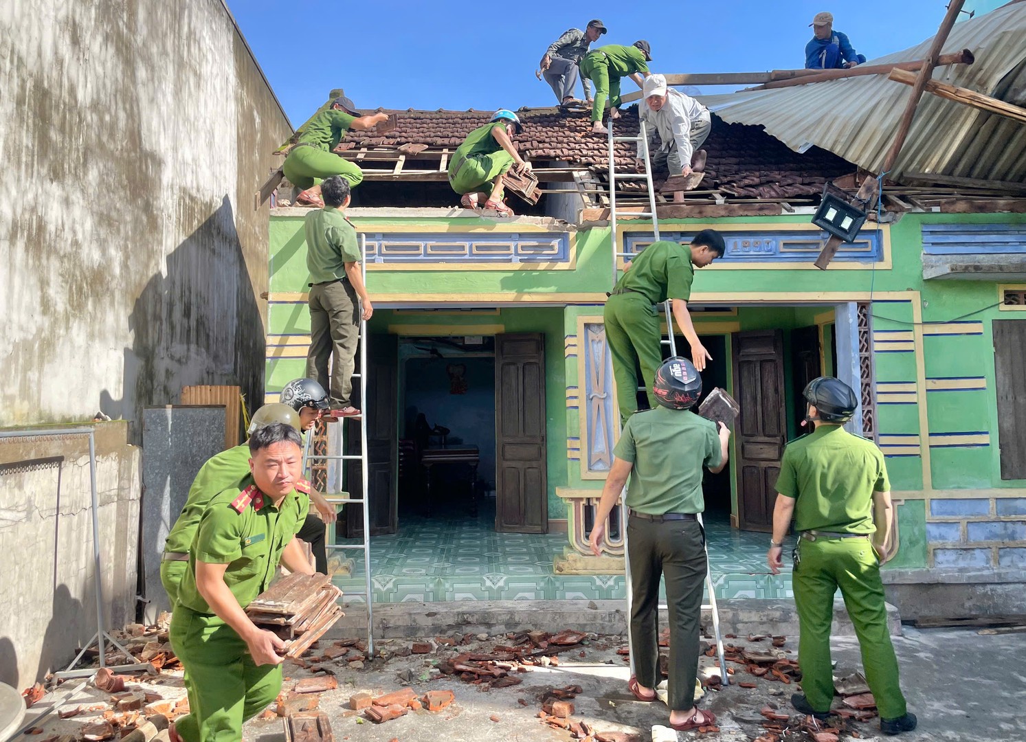 Bộ bội giúp dân